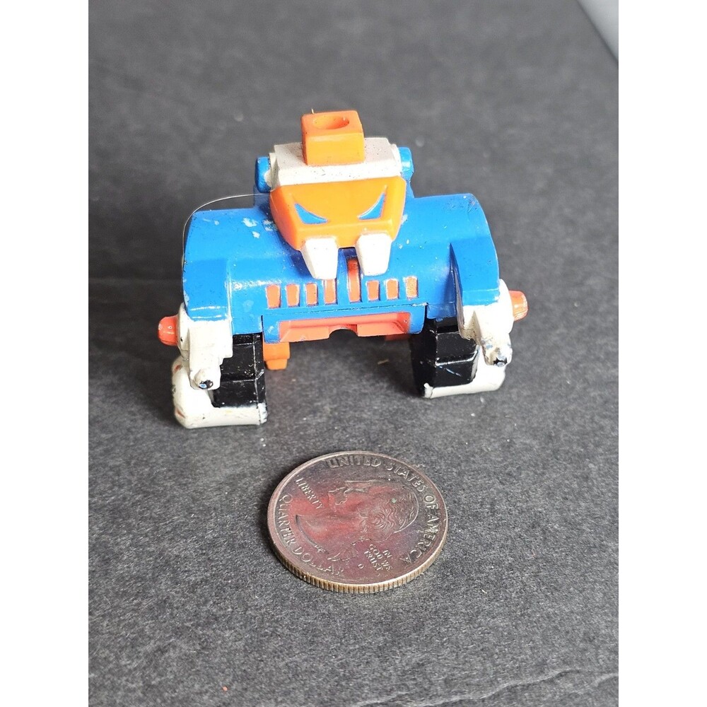 Galoob Micro Machines Z-Bots Skrapheaper from the TRIPLEX set of ROBOTS 1993